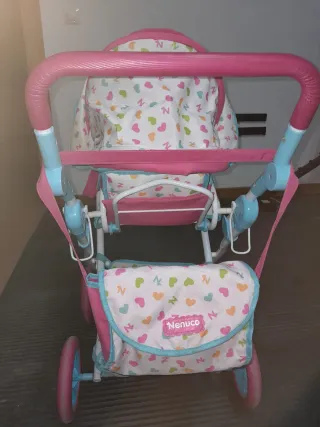 Cochecito de juguete Nenuco