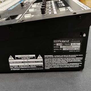 ROLAND V-1600HD Conmutador de video profesional