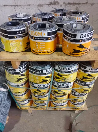 Paneles Sándwich, Hierros y Mallas