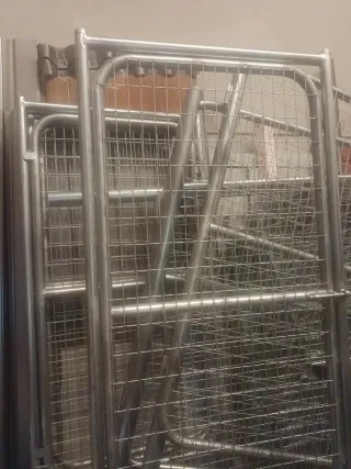 Paneles Sándwich, Hierros y Mallas