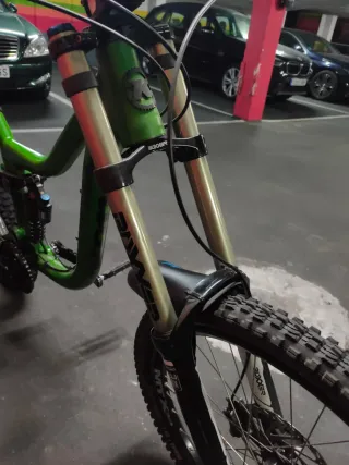 Bicicleta Descenso Kona Operator