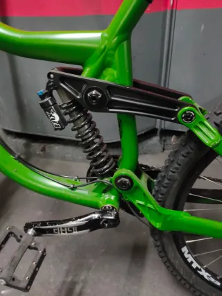 Bicicleta Descenso Kona Operator