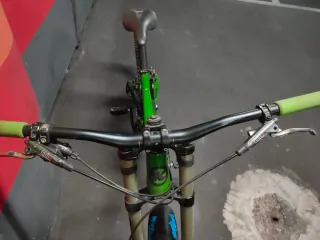 Bicicleta Descenso Kona Operator