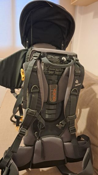 Mochila portabebés Deuter Kid Comfort 1