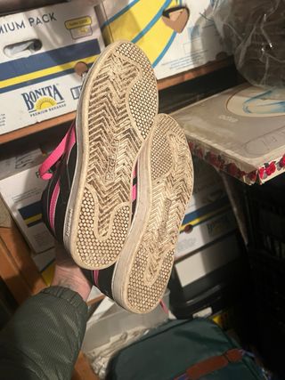 Scarpe Reebok alte nere e rosa