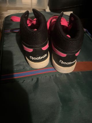Scarpe Reebok alte nere e rosa