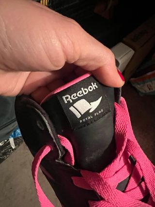 Scarpe Reebok alte nere e rosa