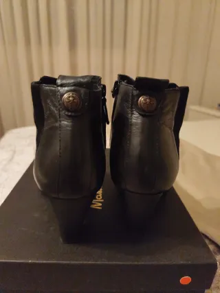 Botines piel negros Massimo Dutti