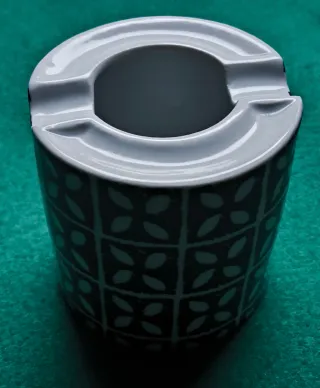 CASTRO PORCELANA CENICERO