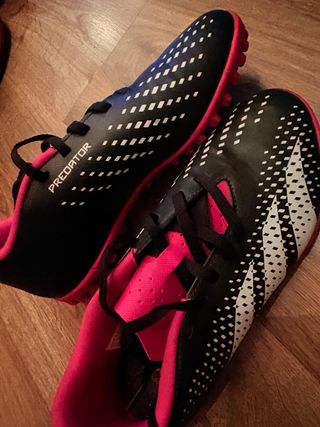 Zapatillas Adidas Predator Futbol Negro/Rosa