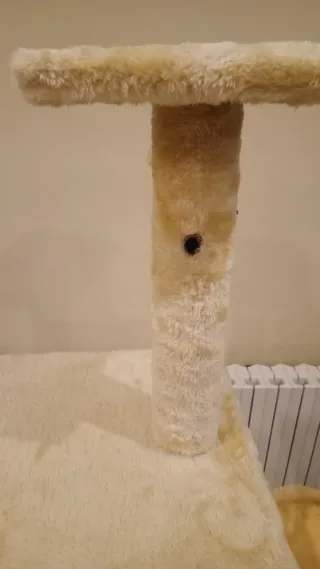 Rascador para gatos con hamaca y juguete