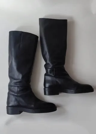 Botas altas  Zara piel negras