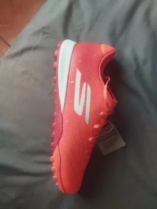Botines Fútbol Skechers Academy Niños Talla X