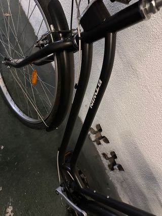 Bicicleta Paseo Negra con Cesta