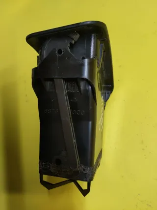 AIREADOR DELANTERO DERECHO SALPICADERO TERRANO II