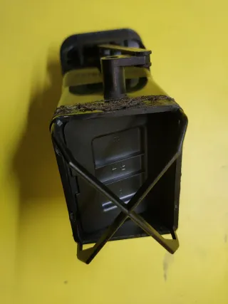 AIREADOR DELANTERO DERECHO SALPICADERO TERRANO II