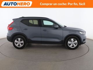 Volvo XC40 1.5 T2 Momentum Core 2WD