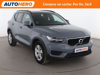 Volvo XC40 1.5 T2 Momentum Core 2WD