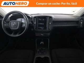 Volvo XC40 1.5 T2 Momentum Core 2WD