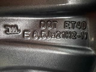 LLANTA AUDI Q4 E TRON 21” ORIGINAL