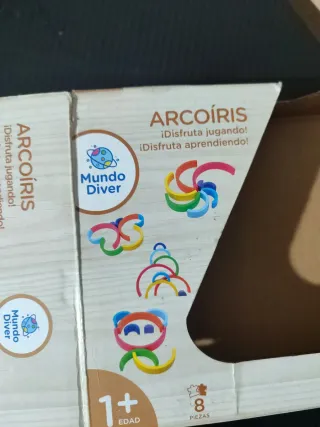 Arcoíris de madera Mundo Diver