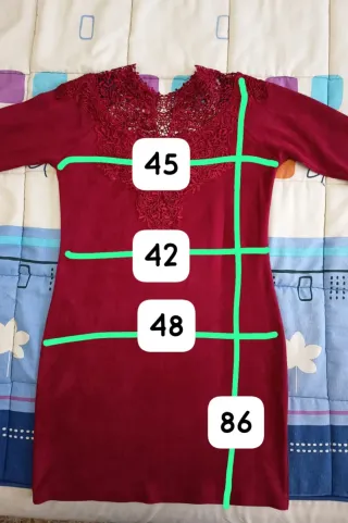 Vestido frambuesa con encaje