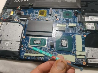 Portátil MSI Katana GF66 11UE-486XES