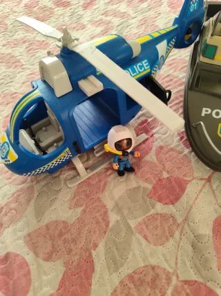 Pack Playmobil action + helicóptero policía pinypo