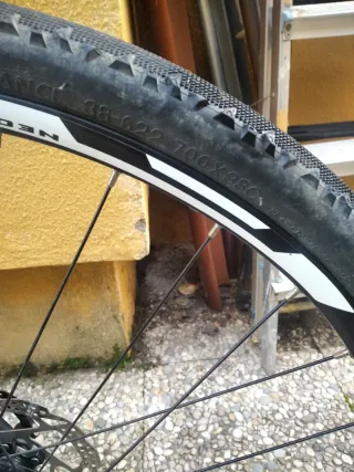 Bicicleta Gravel Triban RC520