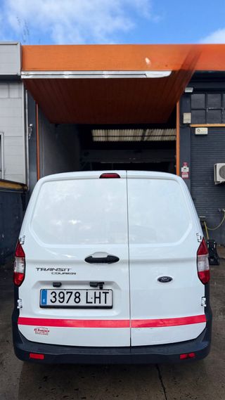 Ford Transit Courier 2020 Furgon