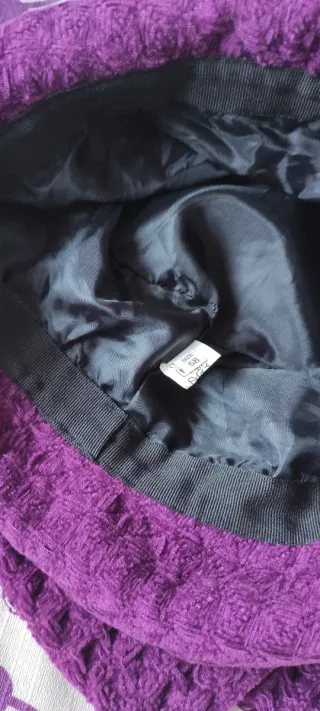 Gorro y bufanda morados mujer