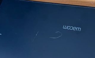 Tableta Gráfica Wacom Intuos Pro (Modelo: PTH-860)