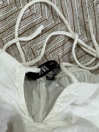 Blusa Zara manga abullonada blanca Talla L