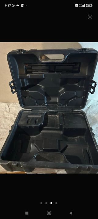 Caja maletín para batidor pintura Crevit