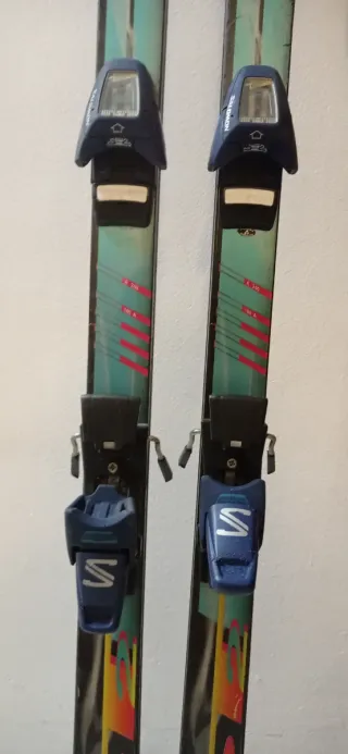 Esquís Fischer y Bastones Salomon