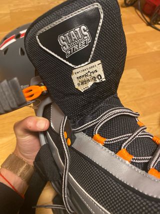 Pack Casco y Patines en Línea