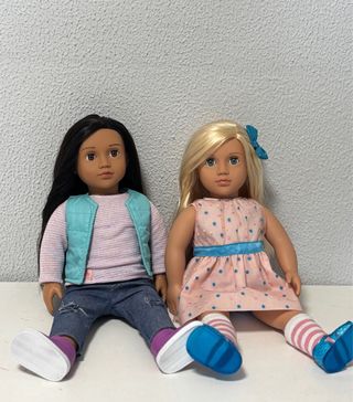 Our Generation Muñecas y Accesorios