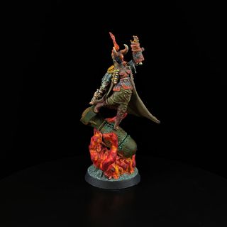 Pintor de miniaturas por encargo