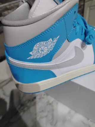 Jordan 1 Mid Scarpe Nike Azzurro Bianco