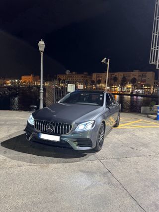 Mercedes-Benz Clase E 220 d AMG - Exclusive