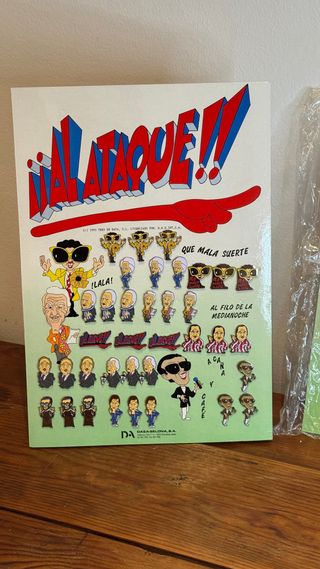 Expositor pins Al Ataque 1a Edición Completo