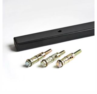 Soporte pared saco boxeo Leone 1947 AT700