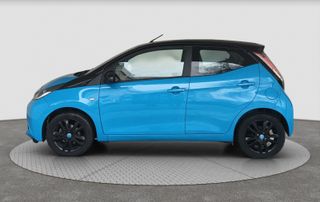 TOYOTA AYGO 1.0 X-CITE X-SHIFT 5P