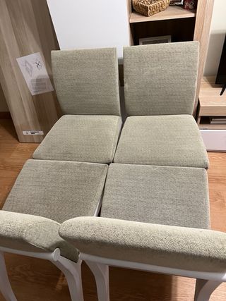 Mesa extensible comedor + 4 sillas