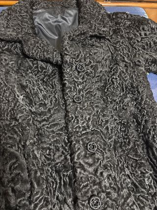 Abrigo negro elegante