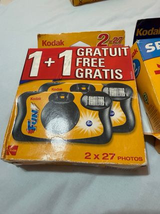 Pack 2 Cámaras Kodak Compacto 2x27+12 Fotos.