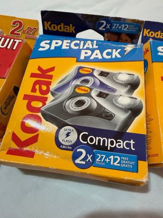 Pack 2 Cámaras Kodak Compacto 2x27+12 Fotos.