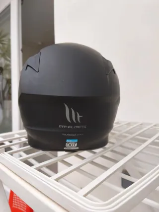 Casco de Moto Negro MT Helmets Talla xs NUEVO