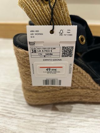 Sandalias cuña negras y beige