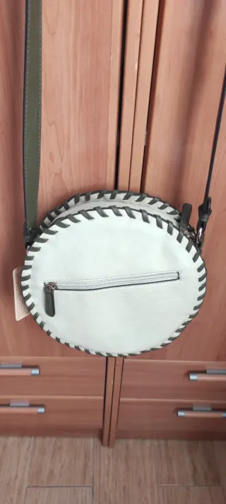 Bolso redondo mujer verde y blanco